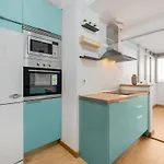 Bright & Spacious Near The *
